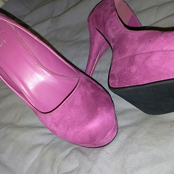 Heels - Picture 5 of 5